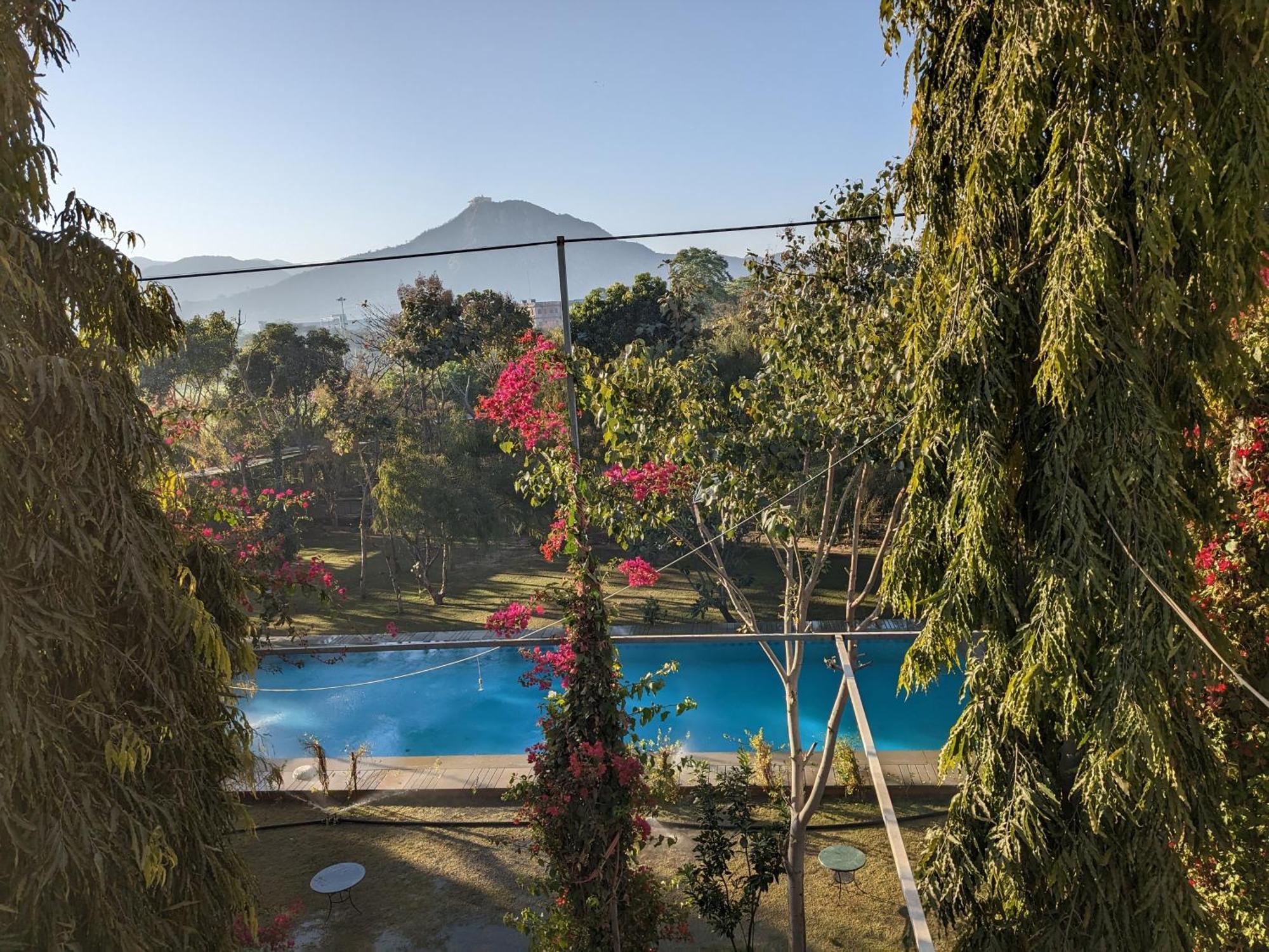 Pushkarorganic - Lux Farm Resort With Pool エクステリア 写真